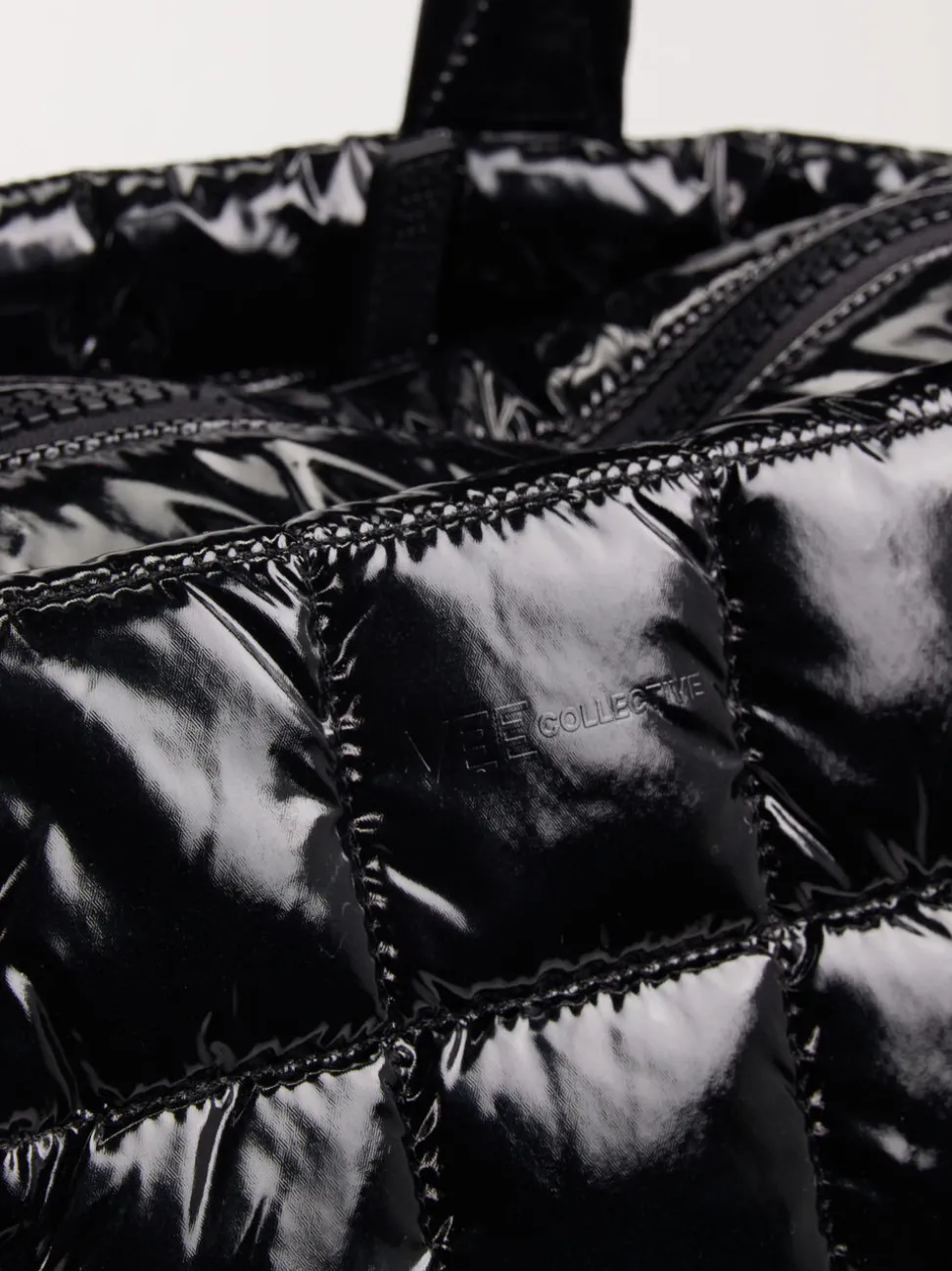 VeeCollective Berlin – Shopper Bag aus Nylon Schwarz
