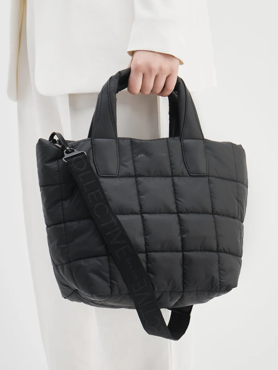 VeeCollective Berlin – Shopper Bag aus Nylon schwarz