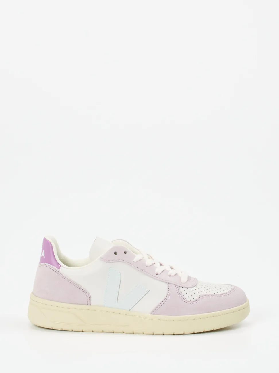 VEJA – Low-Top Sneaker aus Kalbleder und Velours