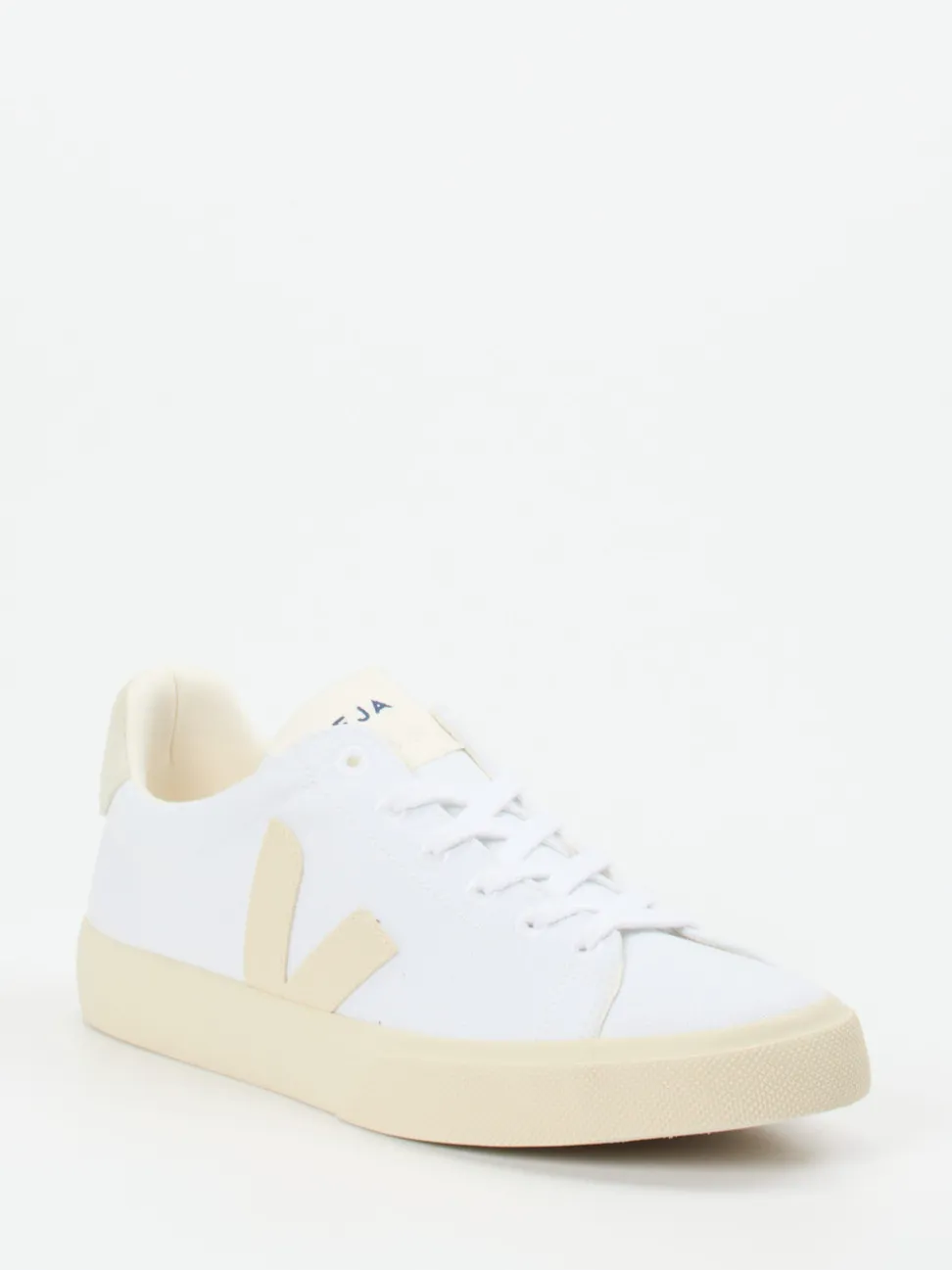 Veja – Low-Top Sneaker aus Canvas in Weiß