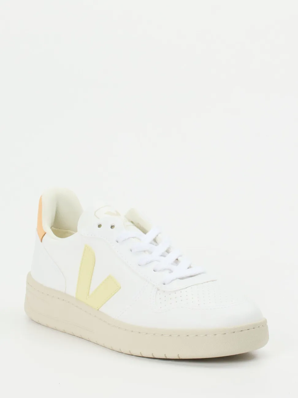 VEJA – Low-Top Sneaker aus veganem Glattleder Weiß