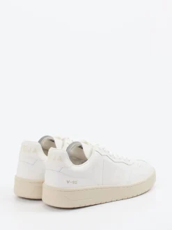 VEJA – Low-Top-Sneaker aus Kalbleder Off-White