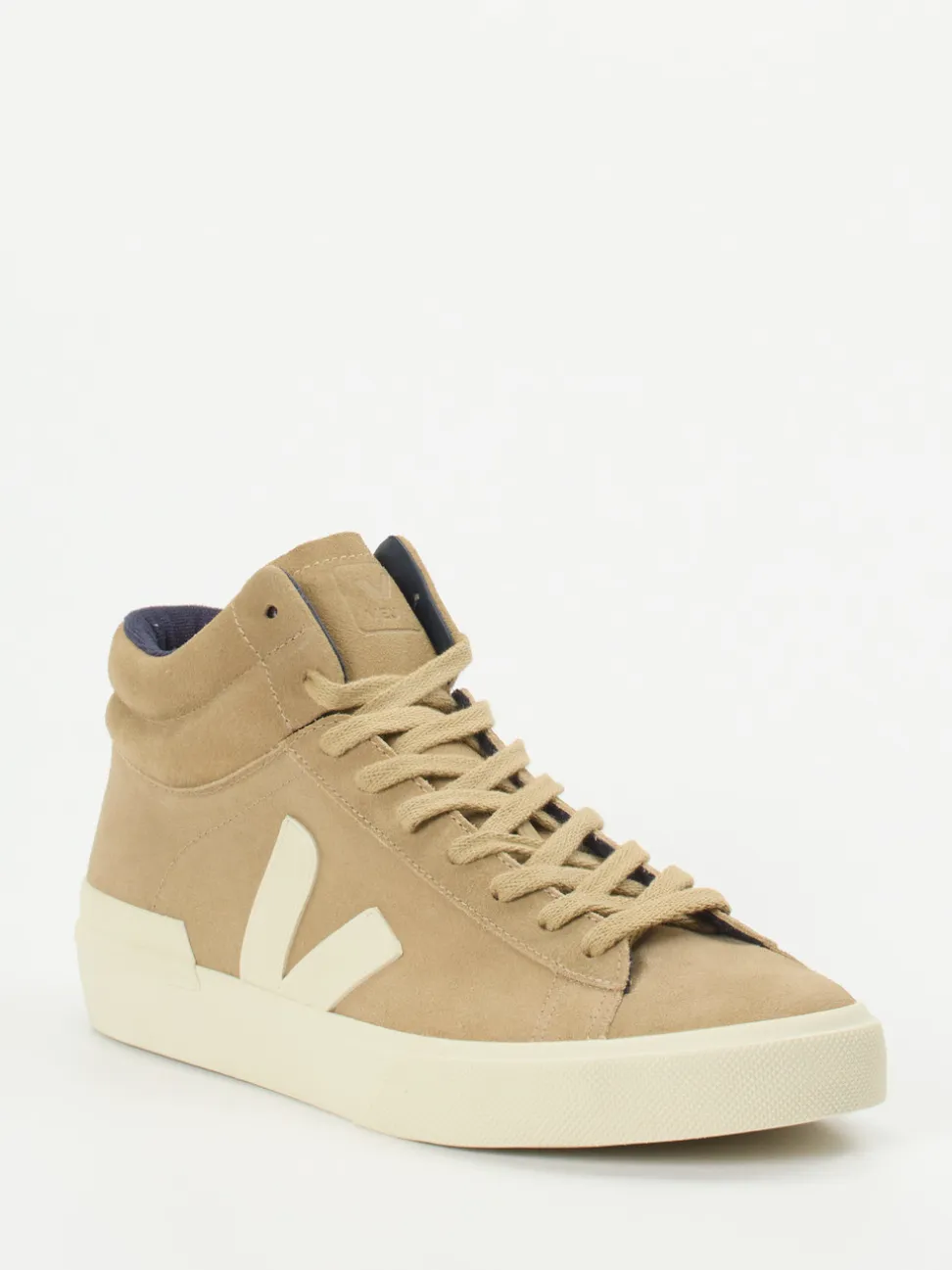 Veja – Mid-Top-Sneaker aus Veloursleder beige