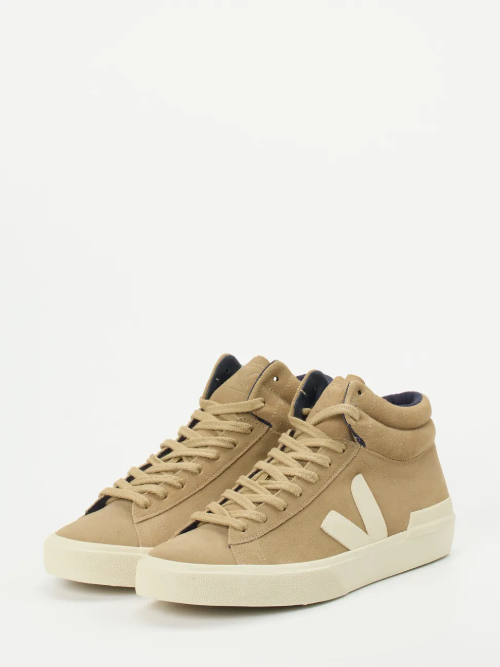 Veja – Mid-Top-Sneaker aus Veloursleder beige
