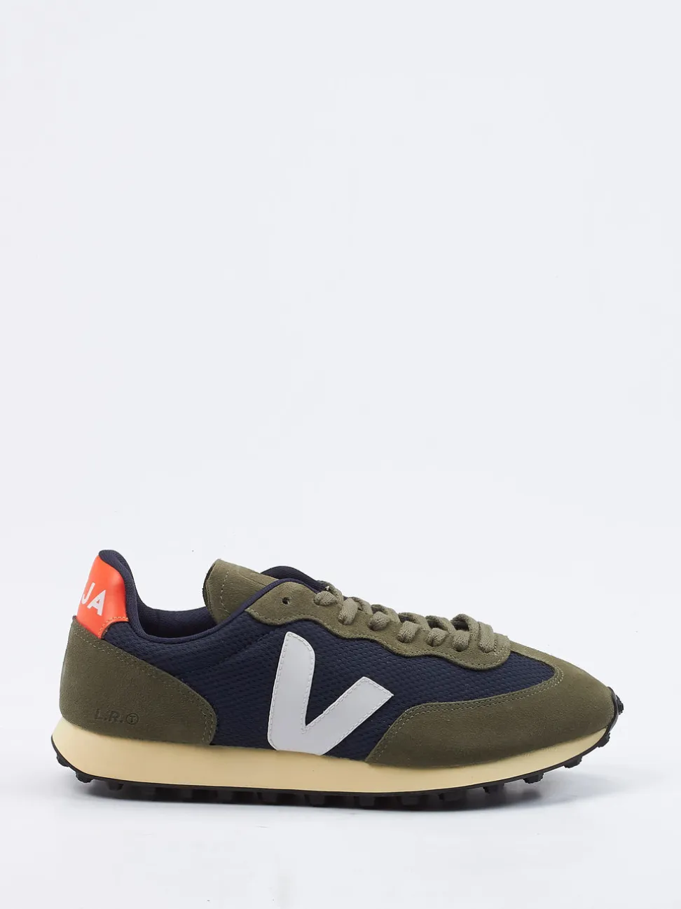 Veja – Retro-Sneaker aus Mesh und Veloursleder blau