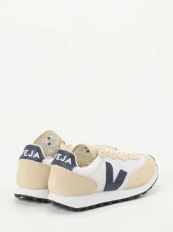 VEJA – Retro-Sneaker aus Mesh und Veloursleder Beige