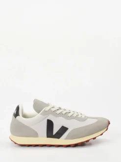 VEJA – Retro-Sneaker aus Textil und Veloursleder Offwhite