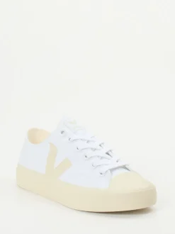 VEJA – Sneaker aus Canvas in Cremeweiß