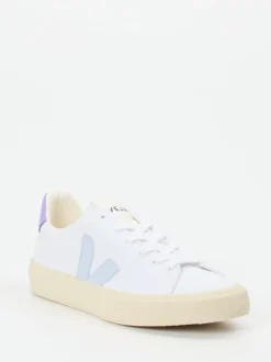 Veja – Sneaker aus Canvas in Weiß mit Pastell