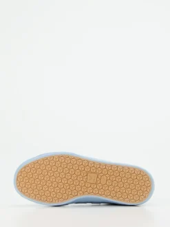 Veja – Sneaker aus genarbtem Leder Pastellblau