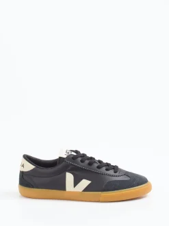 VEJA – Sneaker aus Kalbleder in Schwarz
