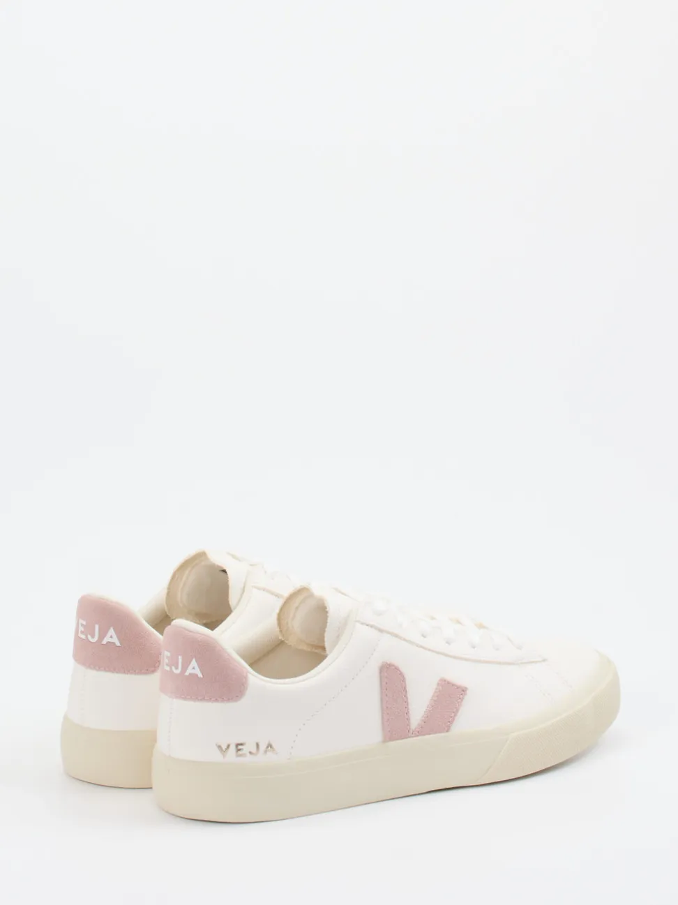 VEJA – Sneaker aus Kalbleder und Wildleder offwhite