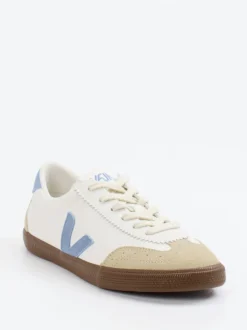 VEJA – Sneaker aus Kalbleder in Cremeweiß