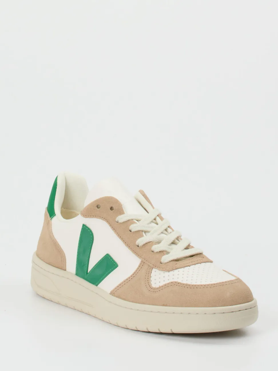 VEJA – Sneaker aus Kalbleder und Wildleder beige