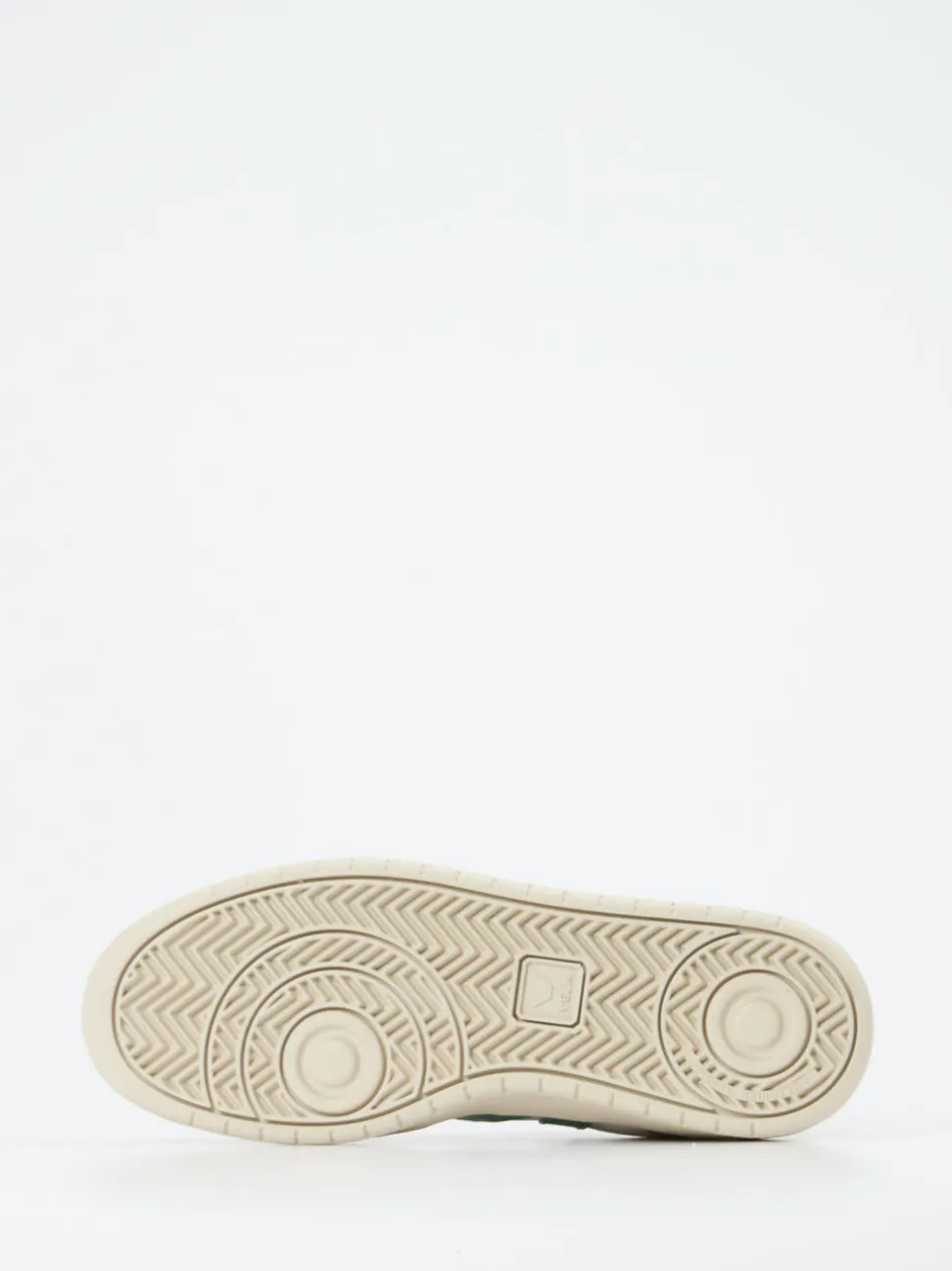 VEJA – Sneaker aus Kalbleder und Wildleder beige