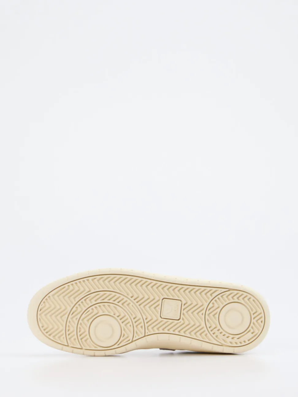 VEJA – Sneaker aus Kalbleder in Offwhite