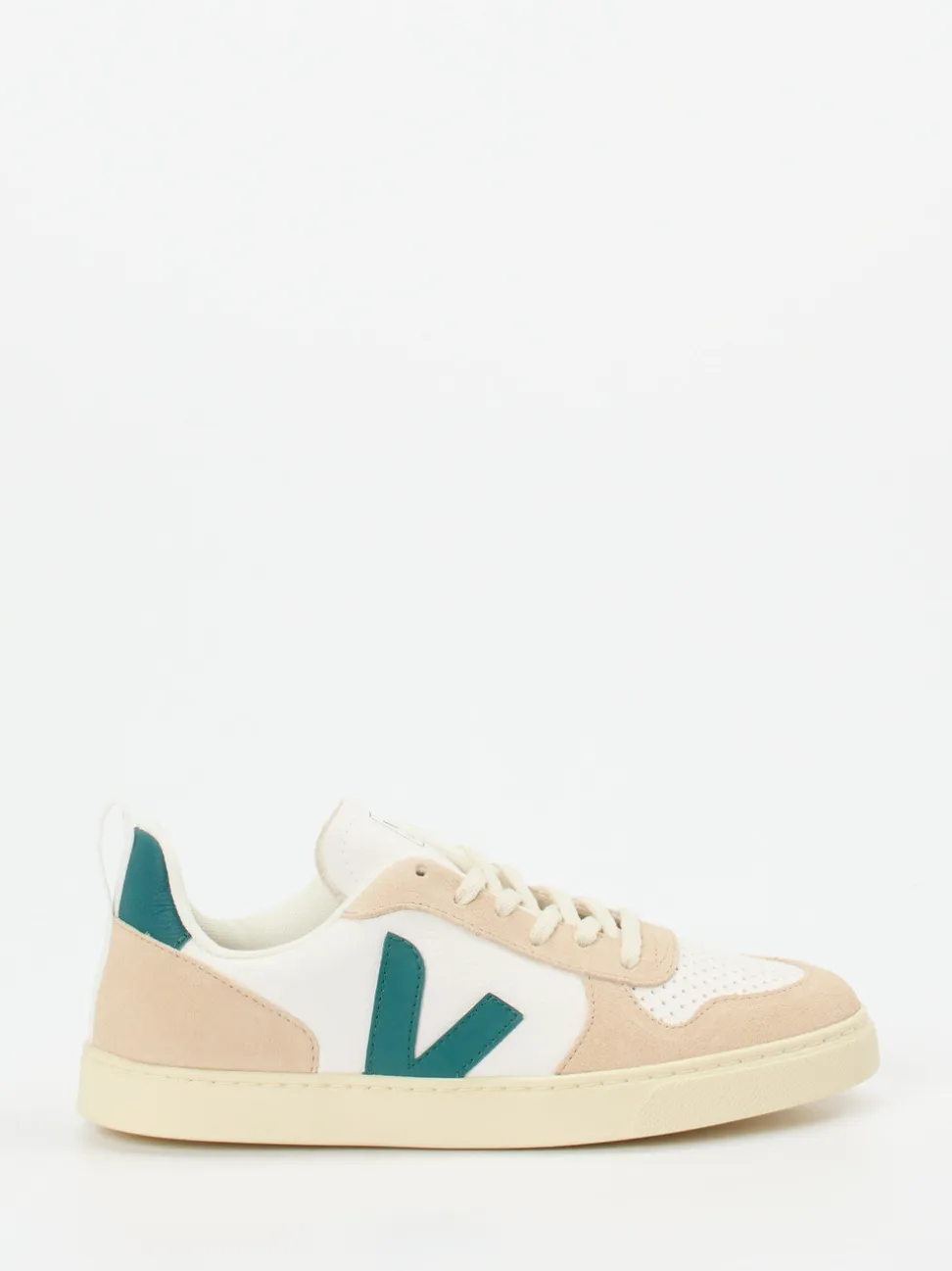 VEJA – Sneaker aus Kalbleder mit Veloursdetails