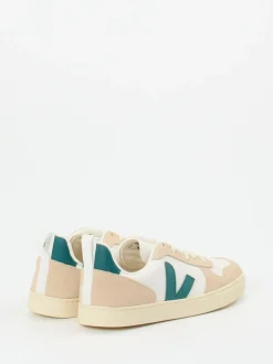 VEJA – Sneaker aus Kalbleder mit Veloursdetails