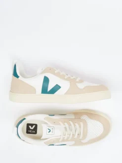 VEJA – Sneaker aus Kalbleder mit Veloursdetails