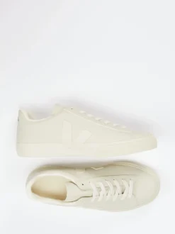 VEJA – Sneaker aus Leder in Cremeweiß