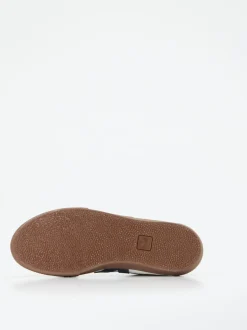 VEJA – Sneaker aus Leder in Cremeweiß