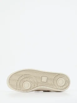VEJA – Sneaker aus Leder in Beige