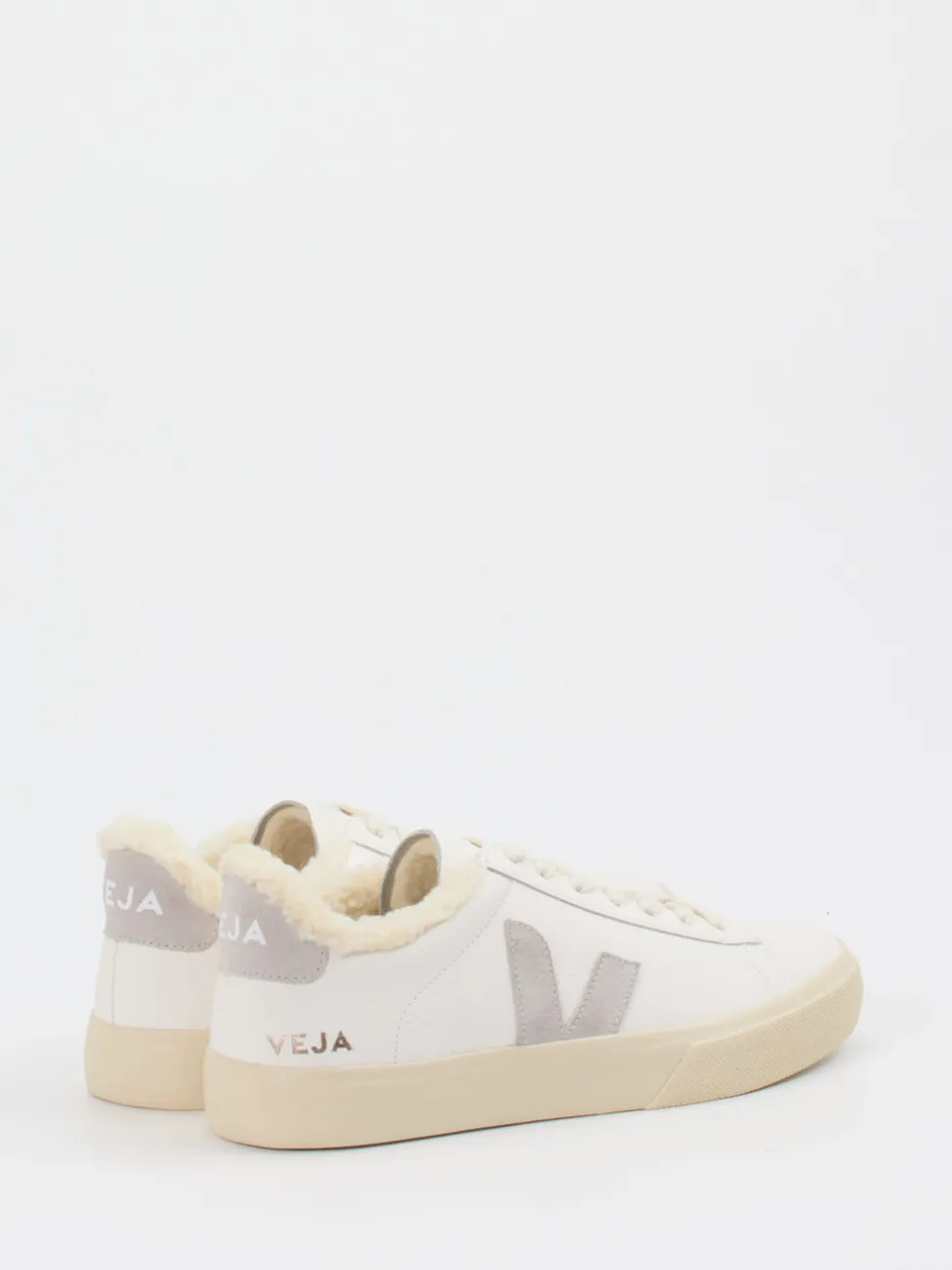 Veja – Sneaker aus Leder mit Wollfutter cremeweiß