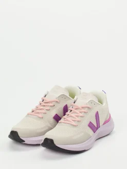 VEJA – Sneaker aus veganem Mesh in Cremeweiß