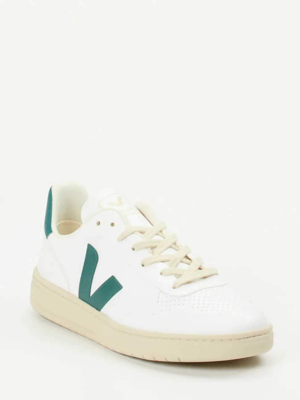 VEJA – Sneaker aus veganem Leder in Weiß