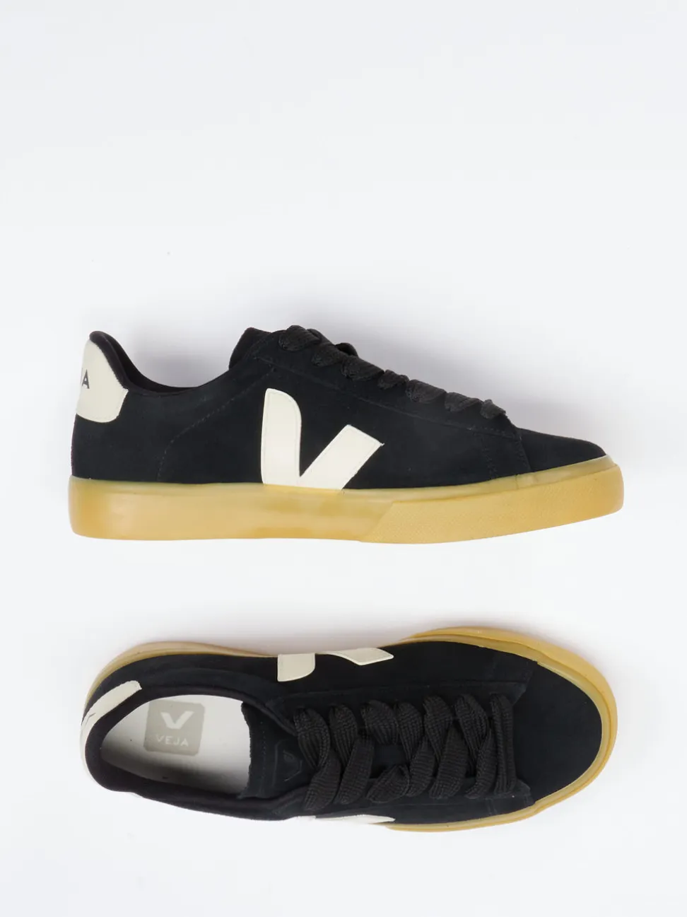 VEJA – Sneaker aus Veloursleder Schwarz