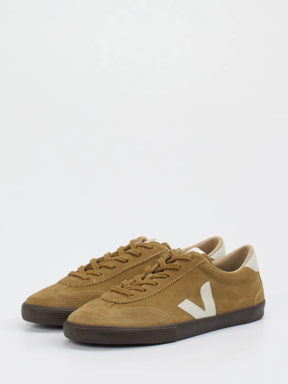 VEJA – Sneaker aus Veloursleder cognacbraun