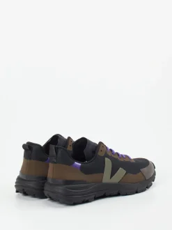 Veja – Trail-Sneaker aus veganem Meshtextil schwarz