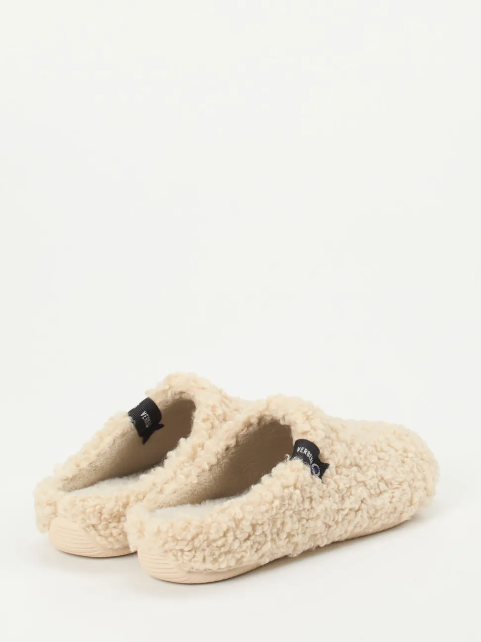 Verbenas – Pantoffeln aus Textilfell in Beige