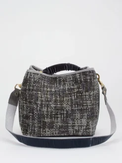 Viamailbag – Bucket Bag aus Textil in Bouclé-Optik