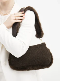 Viamailbag – Schultertasche aus Textil mit Kunstfell