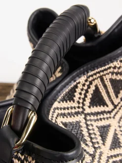 Viamailbag – Schultertasche aus Textil mit Ethno-Details