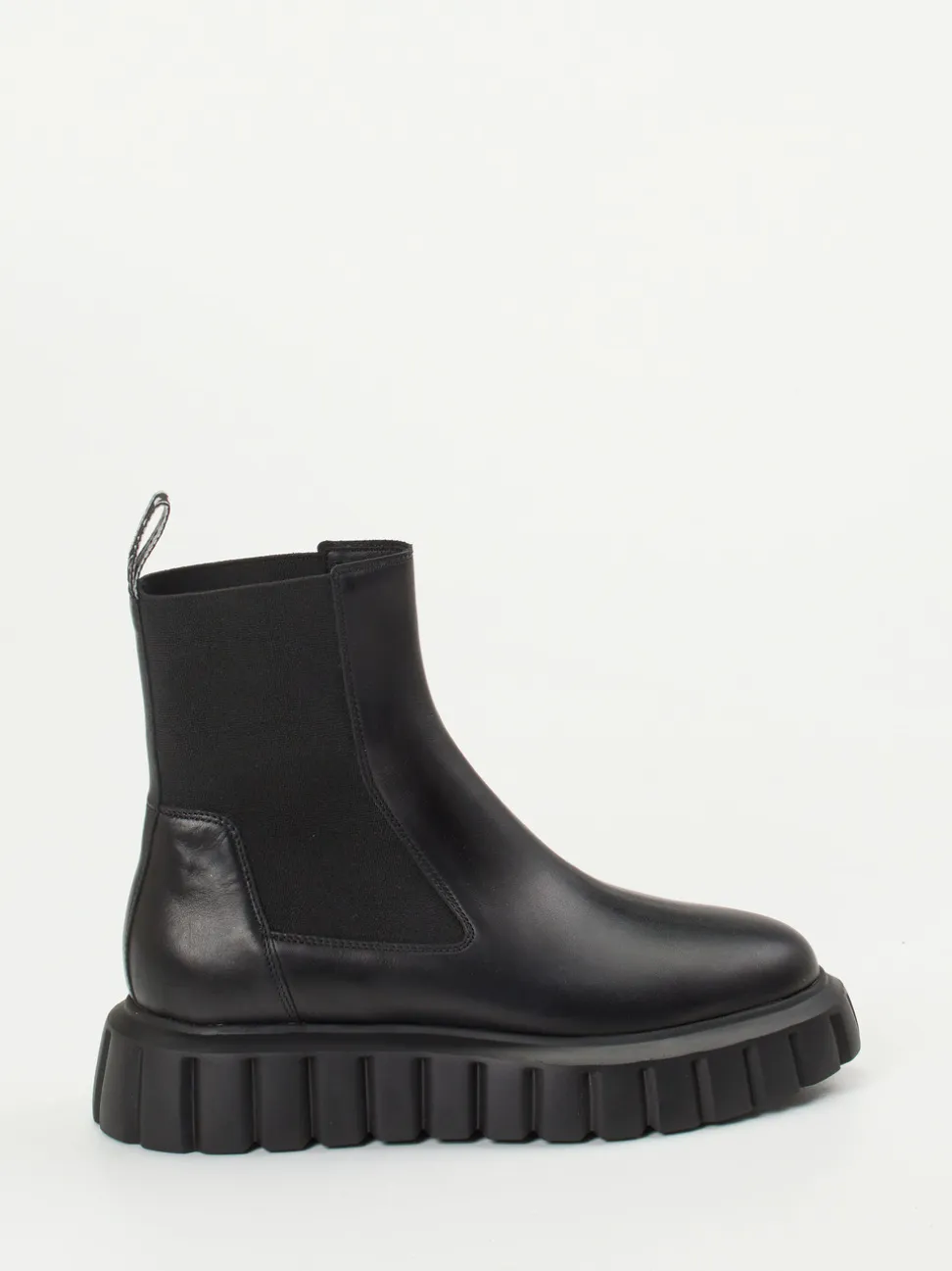 Voile Blanche – Chelsea Boots aus Lammleder schwarz