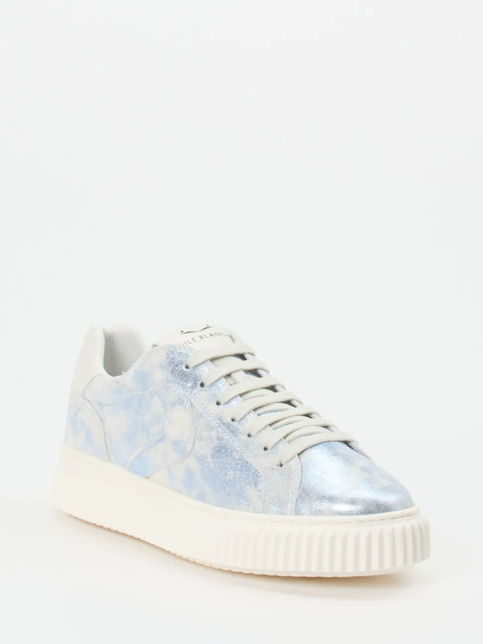 Voile Blanche – Sneaker aus Metallicleder hellblau