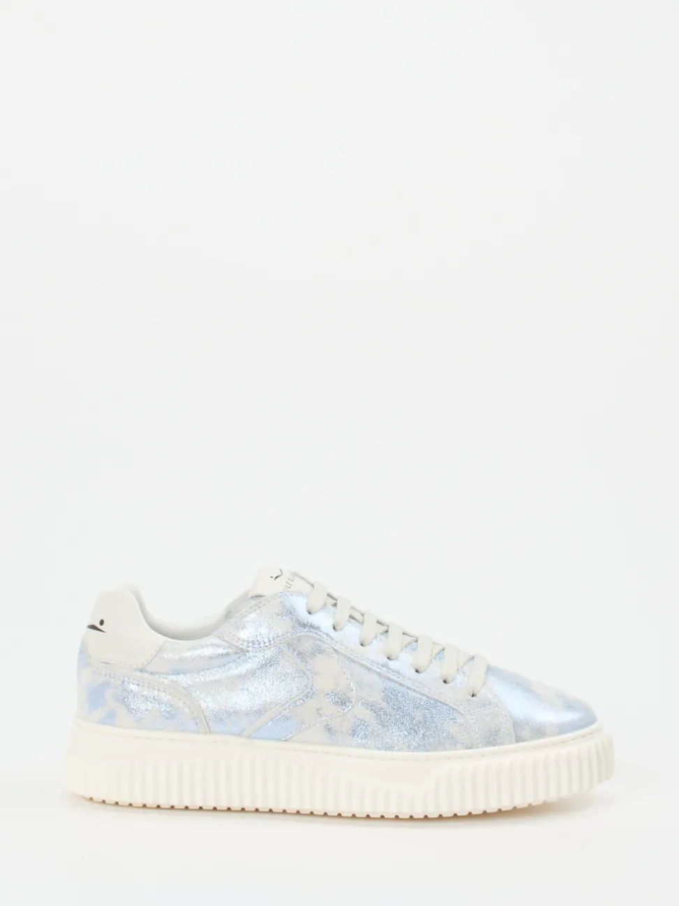 Voile Blanche – Sneaker aus Metallicleder hellblau
