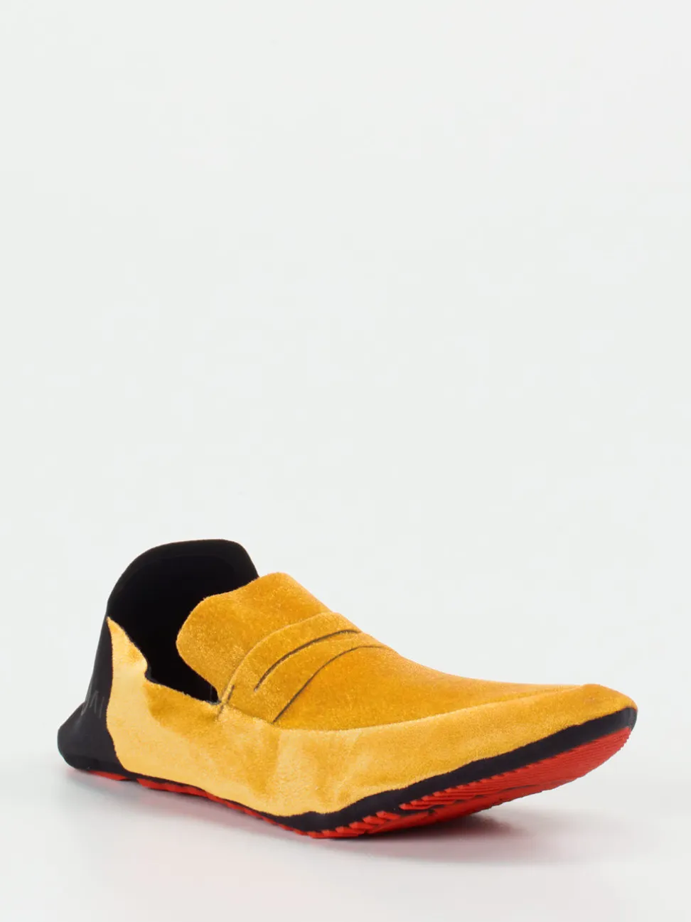 Wai – Slipper aus Textil in Goldgelb