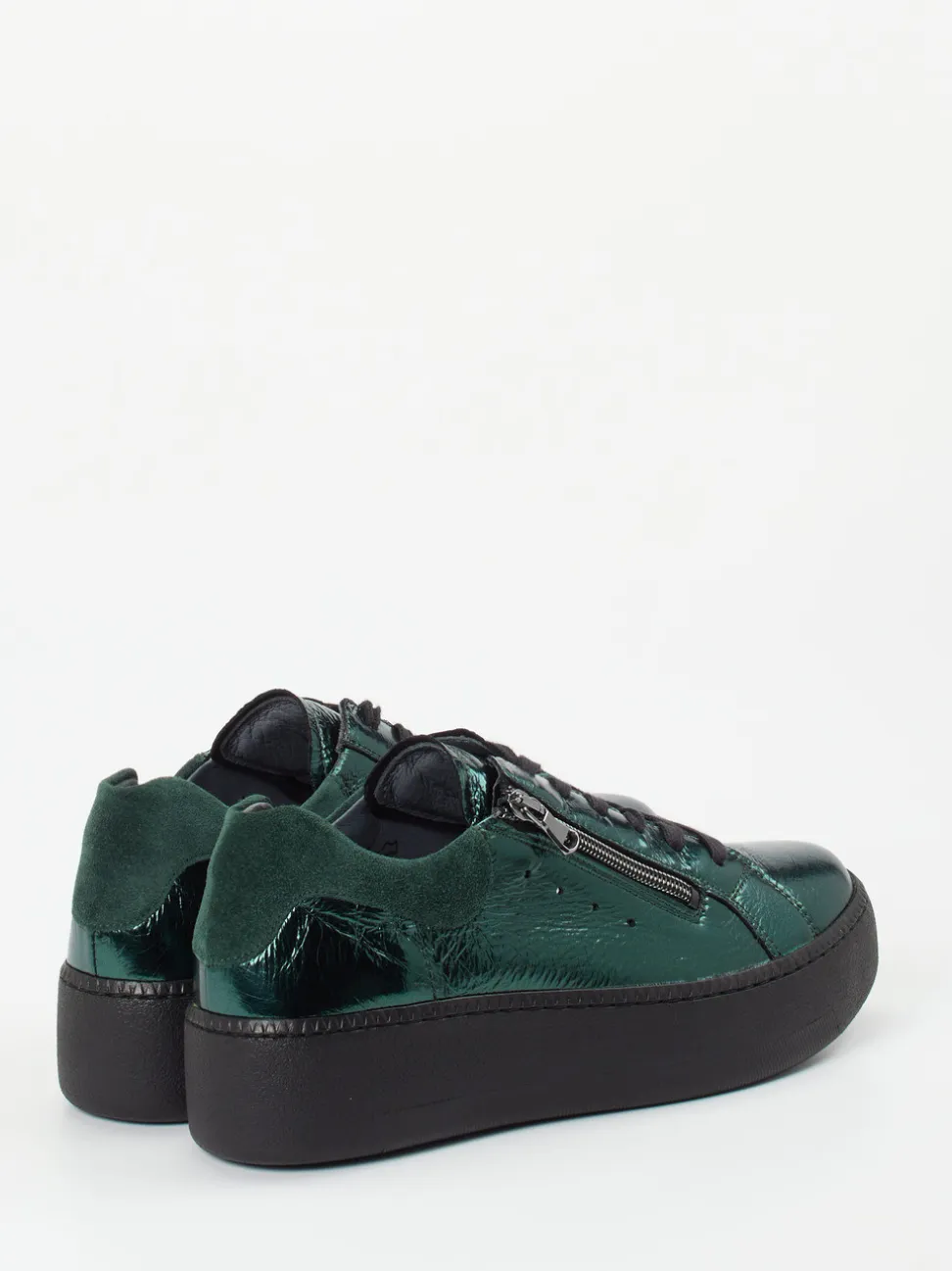 Waldläufer – Plateau-Sneaker aus Metallicleder grün