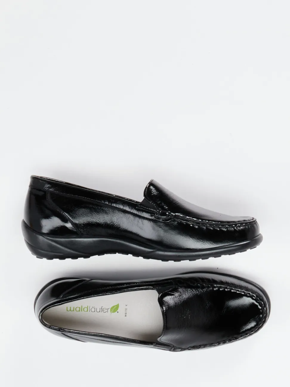 Waldläufer – Slipper aus Lackleder Schwarz