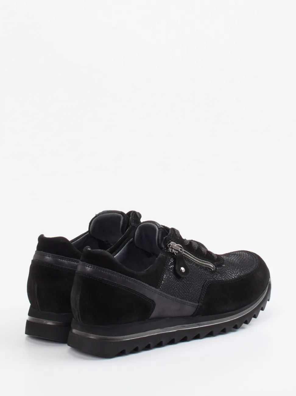 Waldläufer – Sneaker aus Veloursleder Schwarz