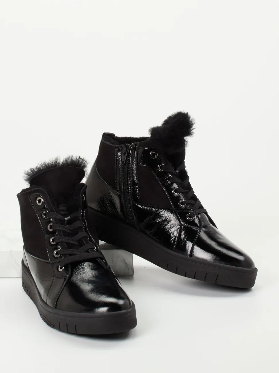 Waldläufer – Stiefeletten aus Lackleder Schwarz