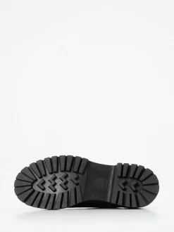 Werner – Derby-Schnürschuh aus Lammleder Schwarz