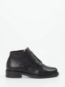 Werner – Desert Boots aus Lammleder Schwarz