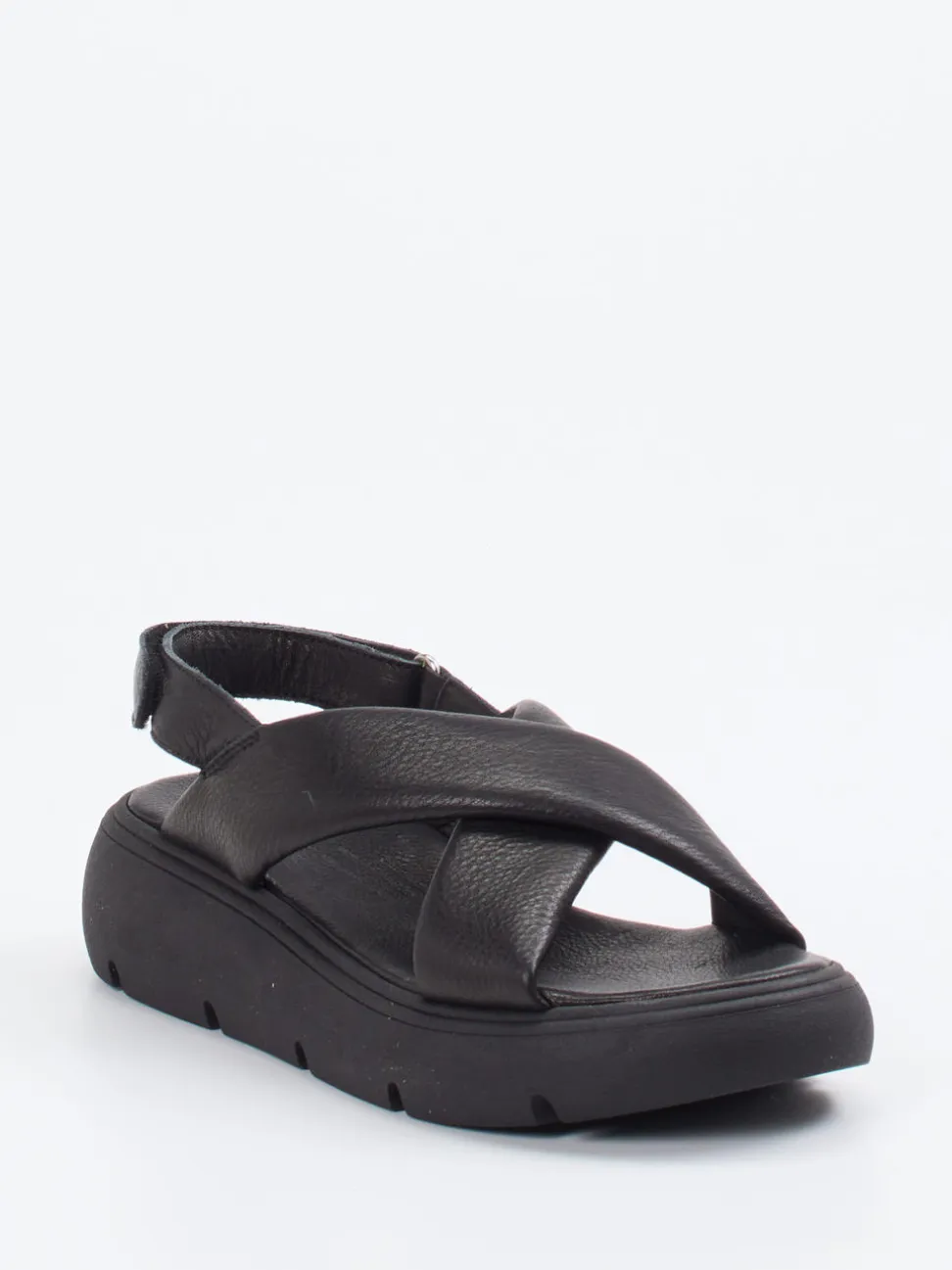 Werner – Plateau-Sandalen aus Kalbleder schwarz