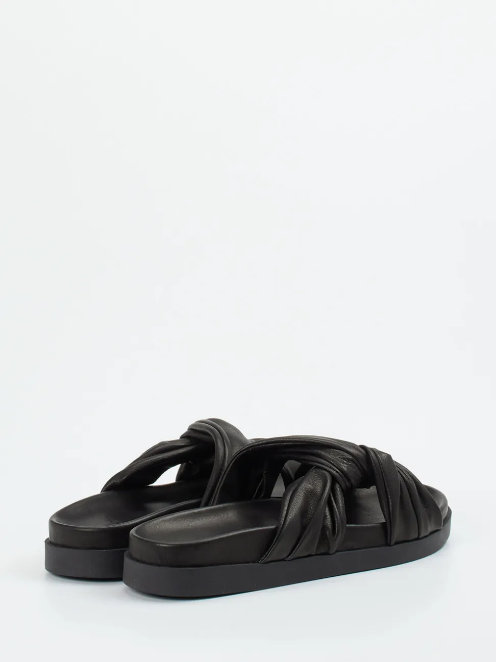 Werner – Slides aus Kalbleder in Schwarz