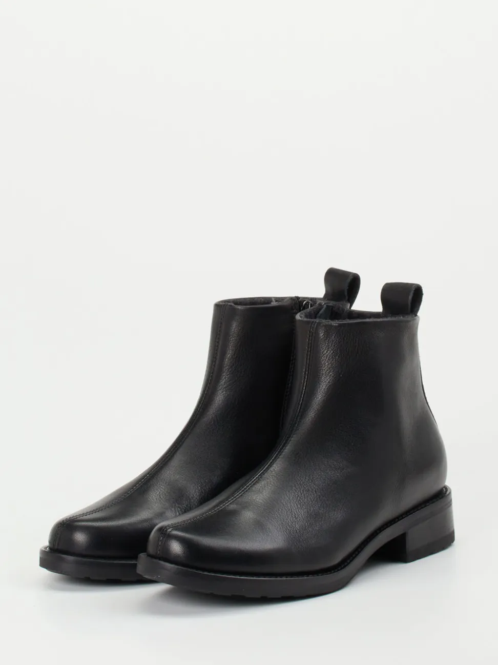 Werner – Stiefelette aus Kalbleder in Schwarz
