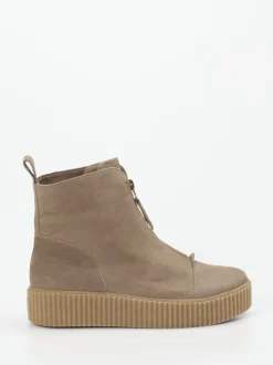 Werner – Stiefelette aus Nubukleder in Taupe